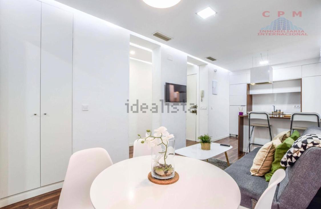 Apartamento Retiro y Serrano Madrid Bagian luar foto